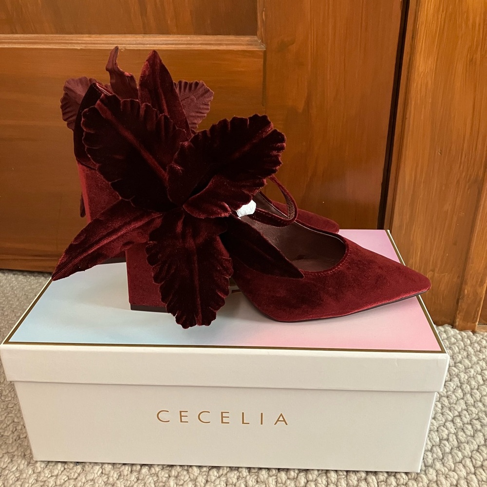 Cecelia New York Mislead maroon velvet block heel Mary Janes - Picture 3 of 10